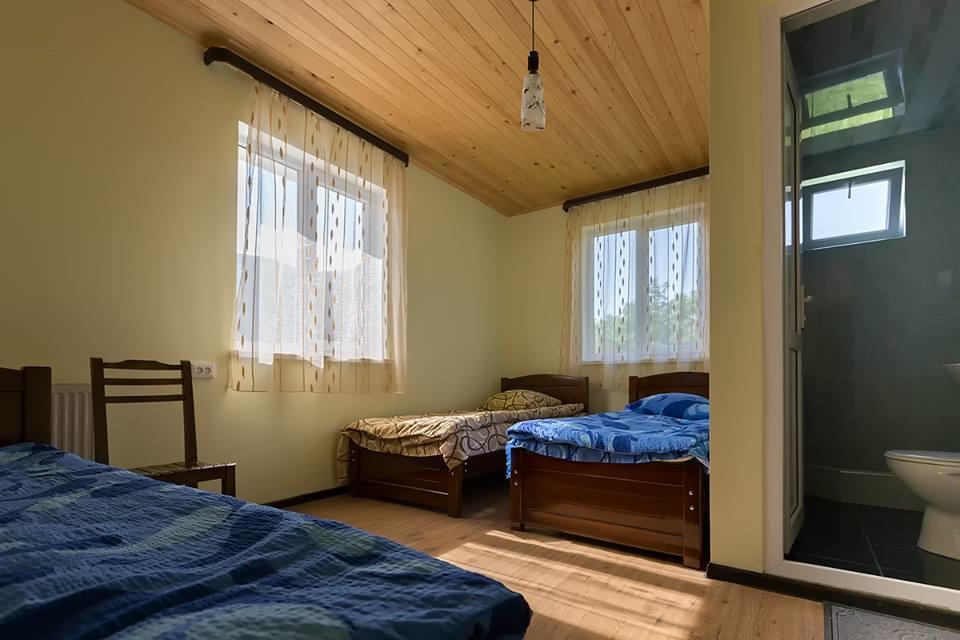 Hotel Nini Казбеги Екстериор снимка
